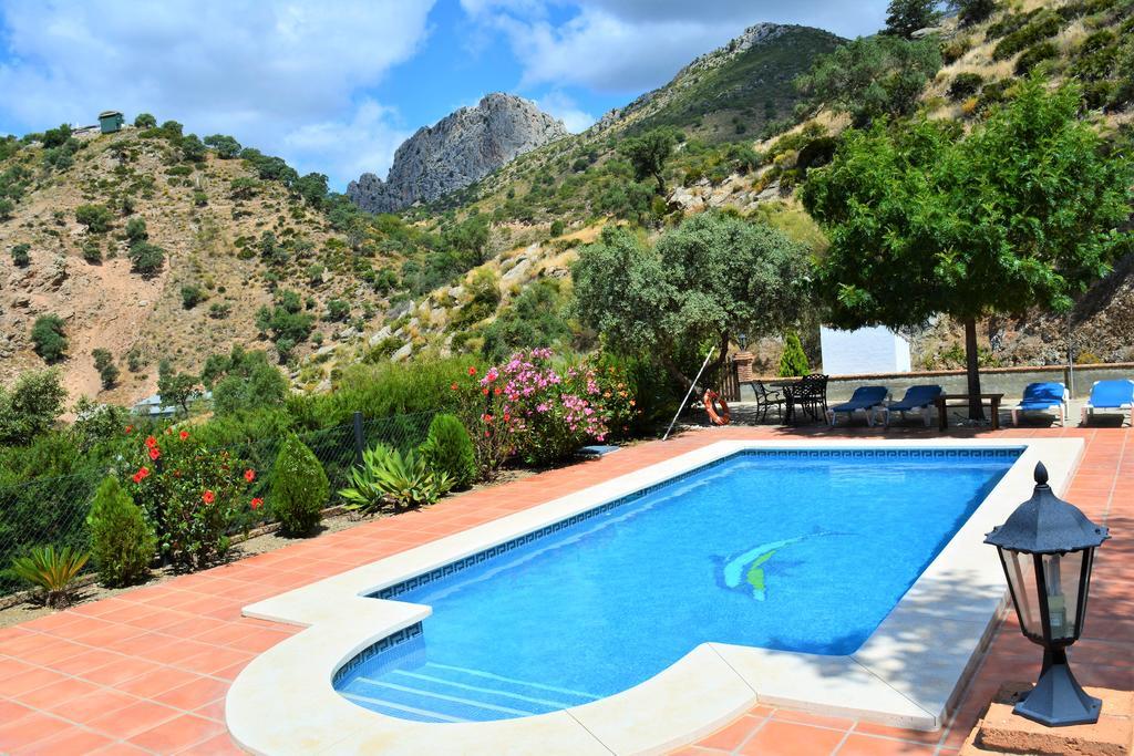 El Emigrante Vila El Chorro Exterior foto