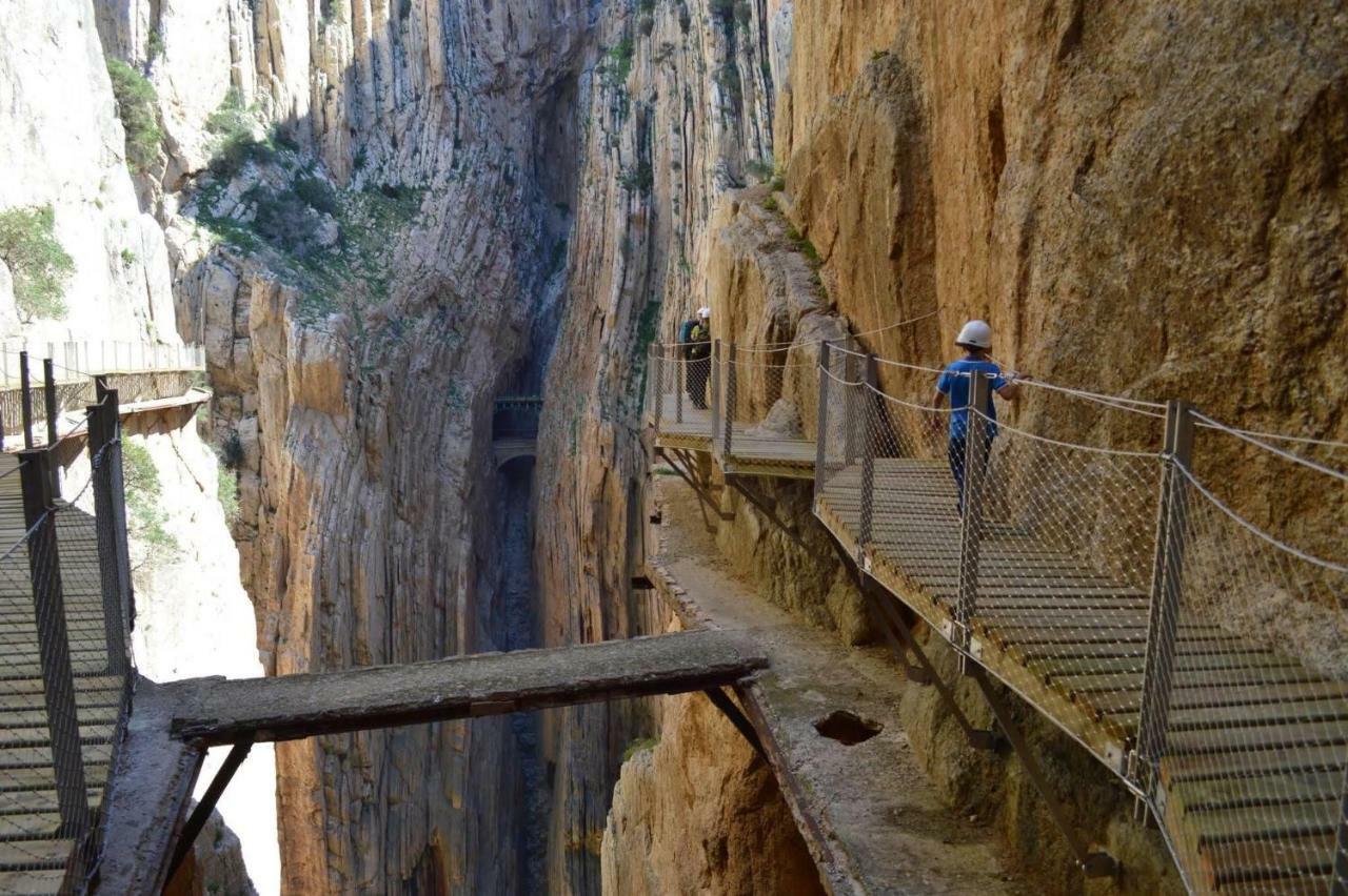 El Emigrante Vila El Chorro Exterior foto